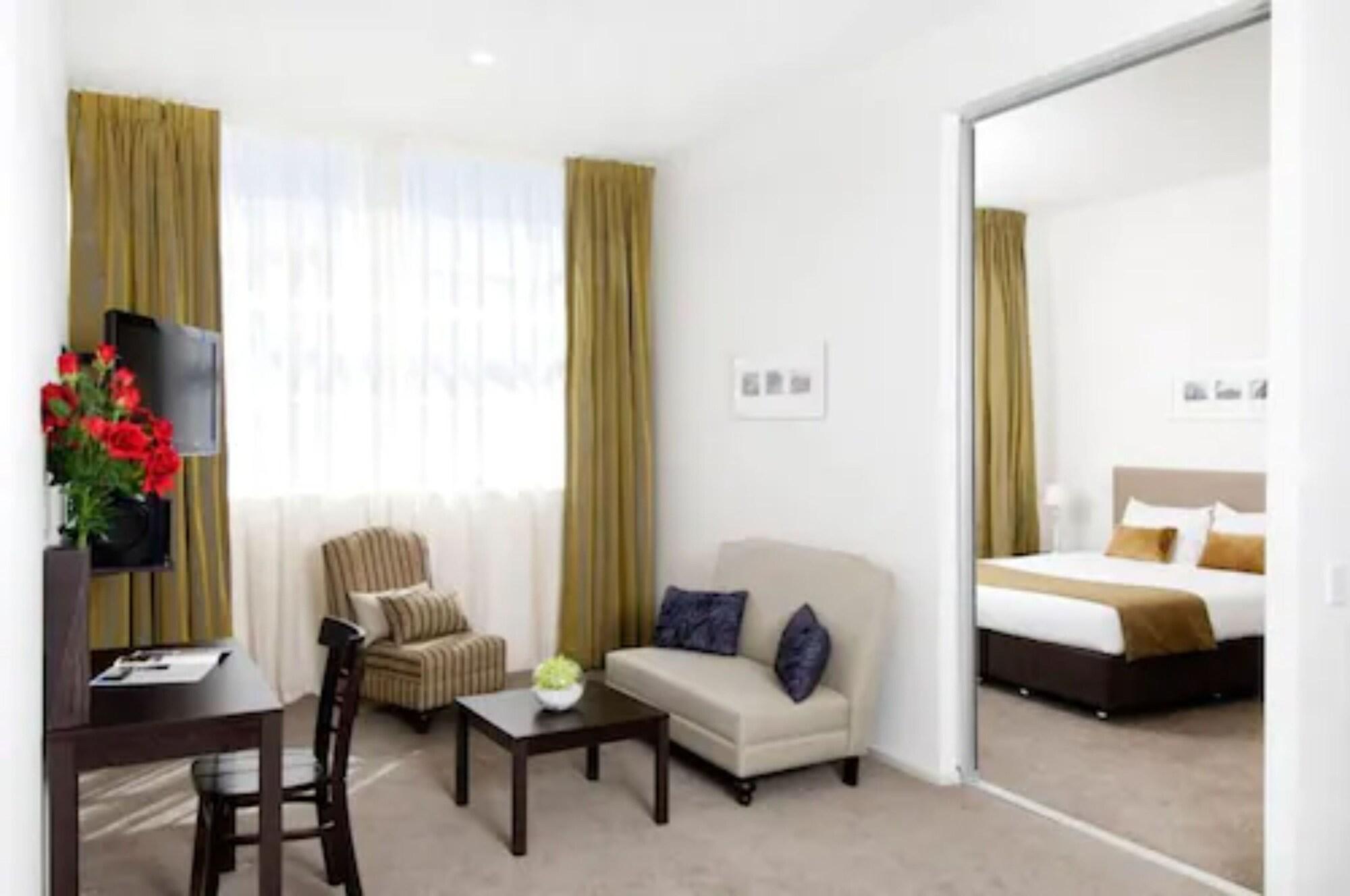 Quest Hamilton Serviced Apartments Екстер'єр фото