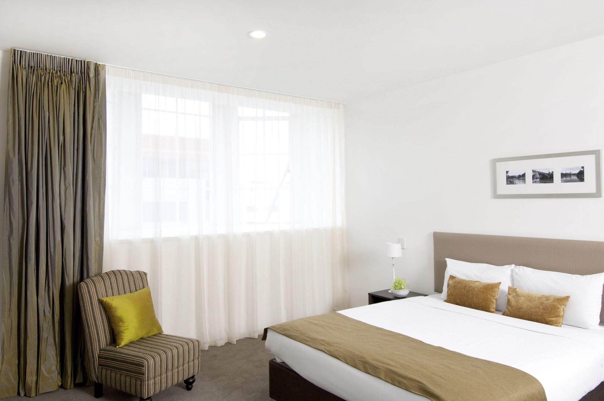 Quest Hamilton Serviced Apartments Екстер'єр фото