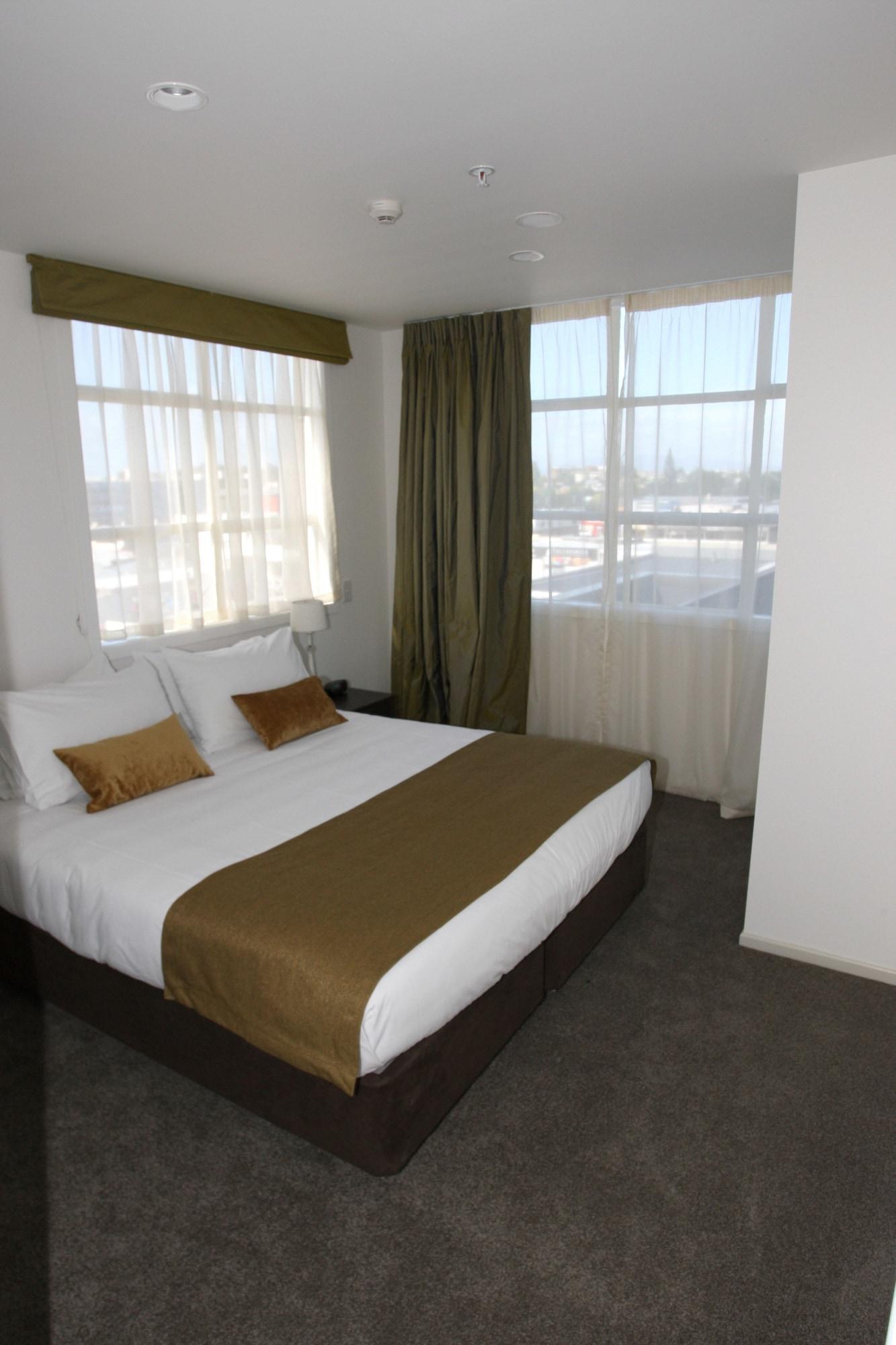 Quest Hamilton Serviced Apartments Екстер'єр фото