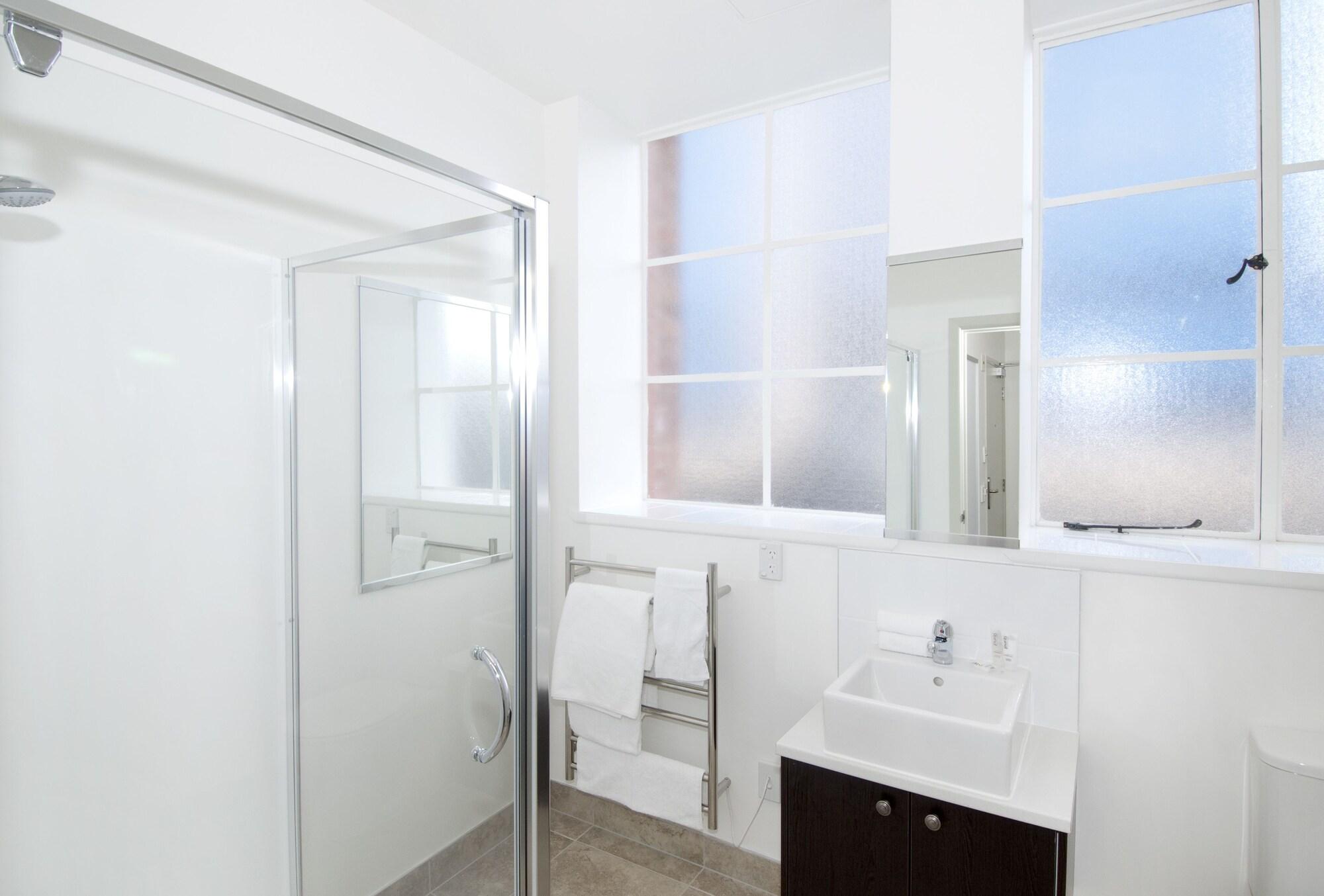Quest Hamilton Serviced Apartments Екстер'єр фото