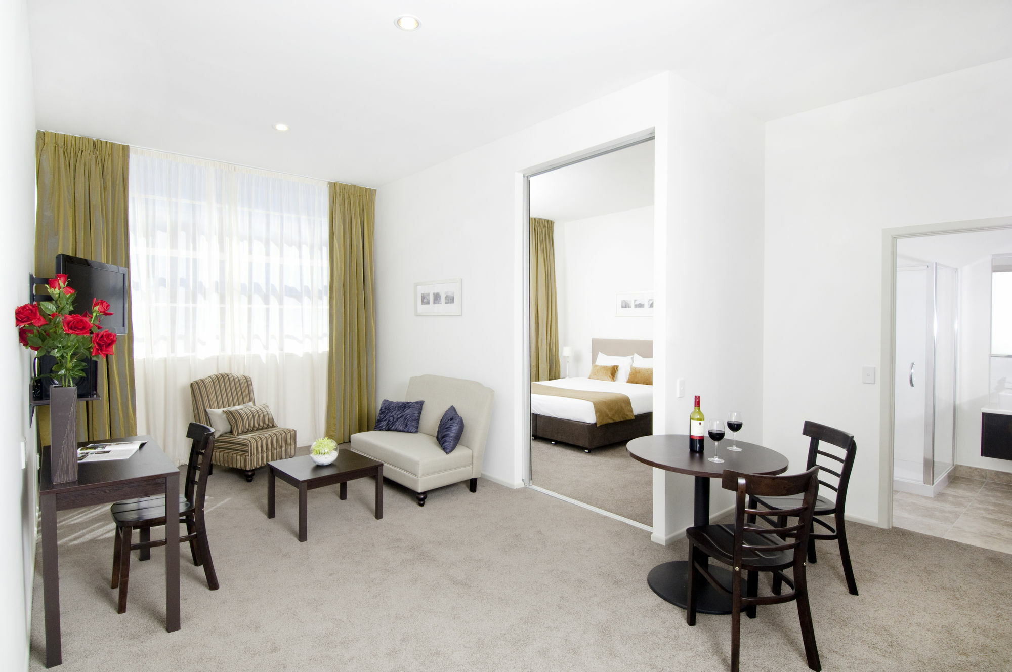 Quest Hamilton Serviced Apartments Екстер'єр фото