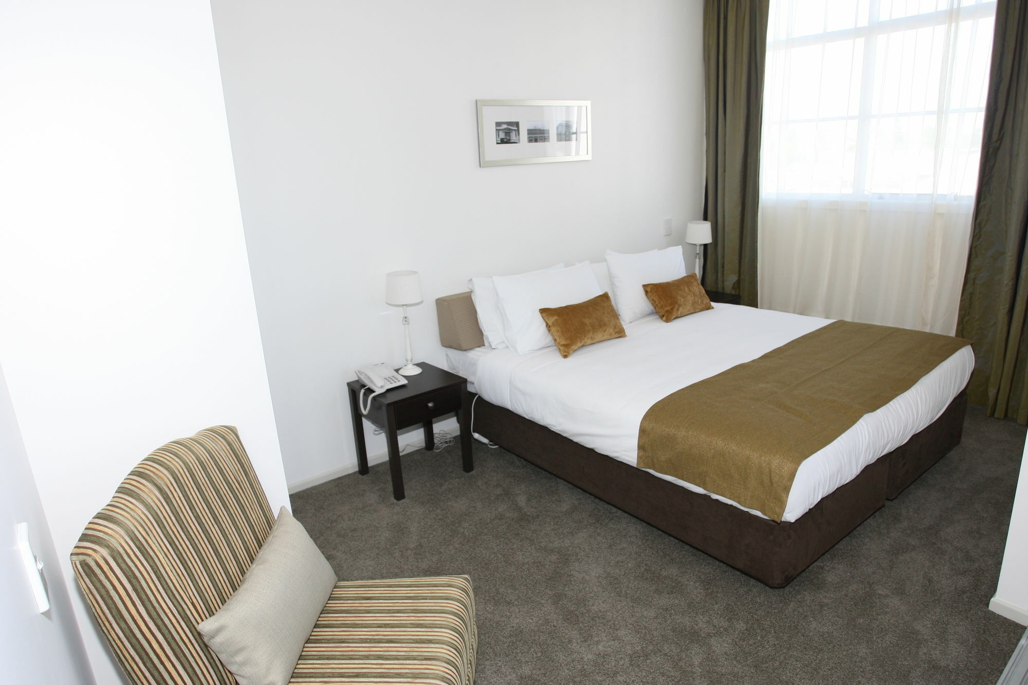 Quest Hamilton Serviced Apartments Екстер'єр фото