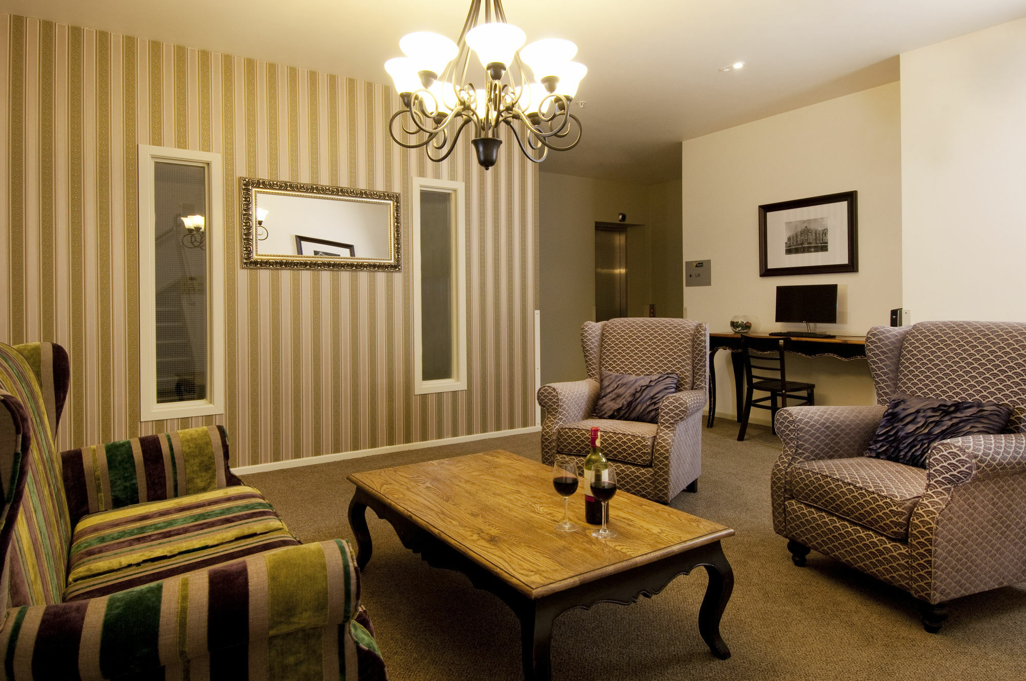 Quest Hamilton Serviced Apartments Екстер'єр фото