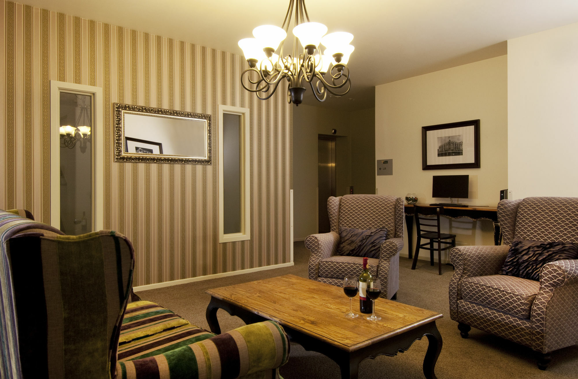 Quest Hamilton Serviced Apartments Екстер'єр фото